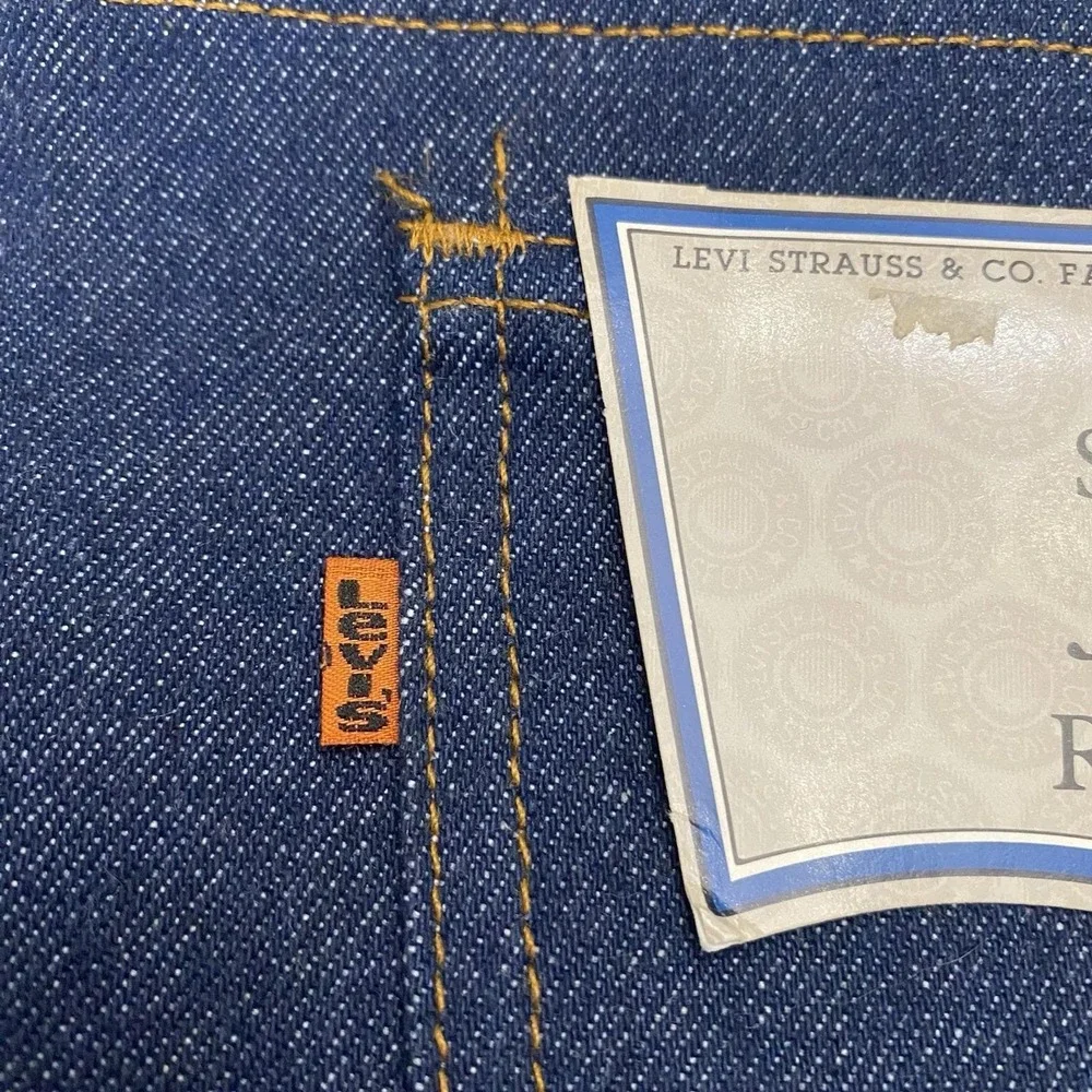 Levis indigo sticker saddleman